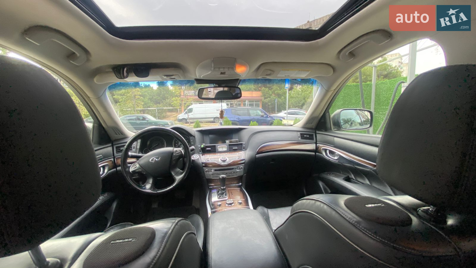 2011 Infiniti M - мініатюра 7