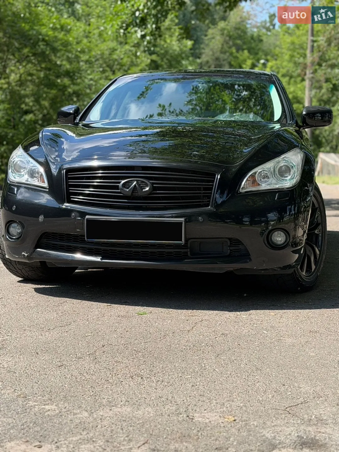 2011 Infiniti M - мініатюра 2