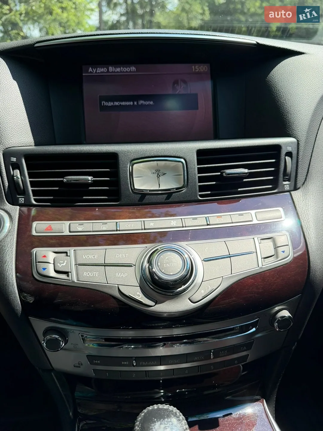 2011 Infiniti M - мініатюра 8