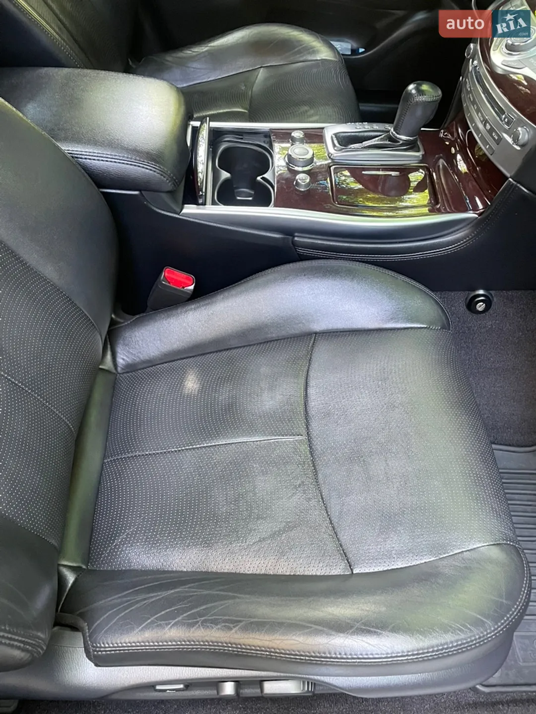 2013 Infiniti M - мініатюра 5