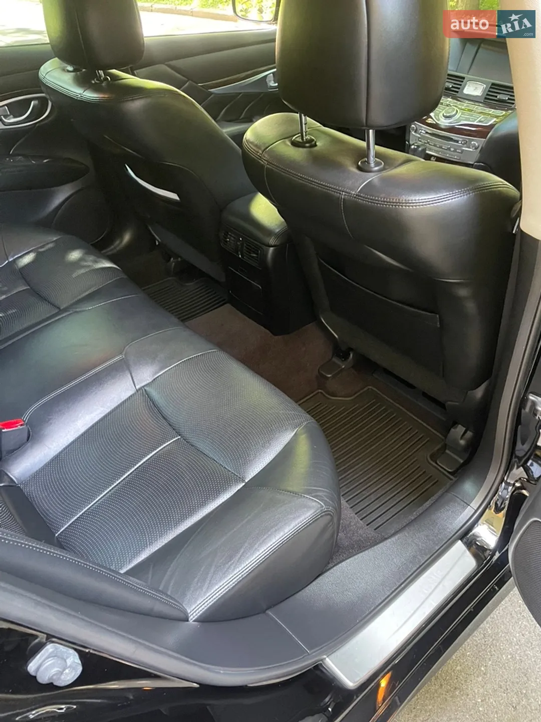 2013 Infiniti M - мініатюра 7