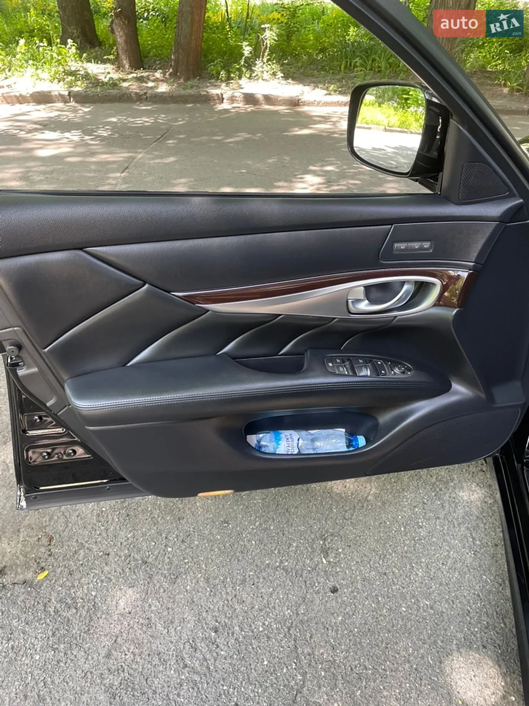 2013 Infiniti M - мініатюра 11