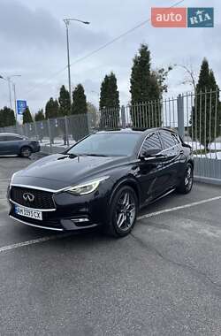 Хетчбек Infiniti Q30 2016 в Полтаві