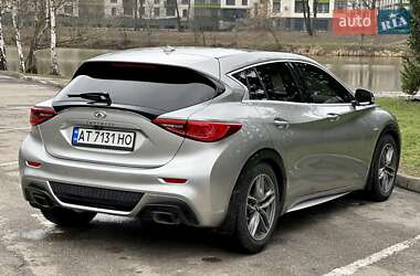 Хэтчбек Infiniti Q30 2016 в 