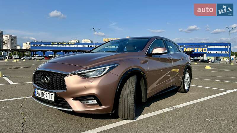 Хетчбек Infiniti Q30 2017 в Києві
