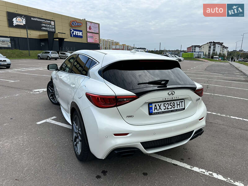 Хэтчбек Infiniti Q30 2016 в Ровно фото 8 Хэтчбек Infiniti Q30 2016 в Ровно