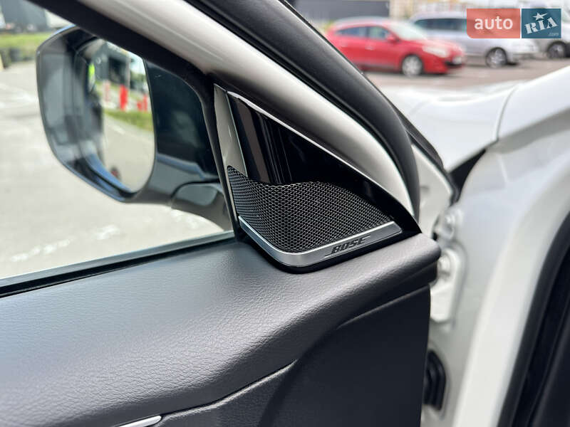 Хэтчбек Infiniti Q30 2016 в Ровно фото 28 Хэтчбек Infiniti Q30 2016 в Ровно