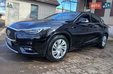 Хетчбек Infiniti Q30 2016 в Калуші