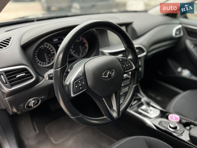 Хэтчбек Infiniti Q30 2017 в Белой Церкви фото 13 Хэтчбек Infiniti Q30 2017 в Белой Церкви