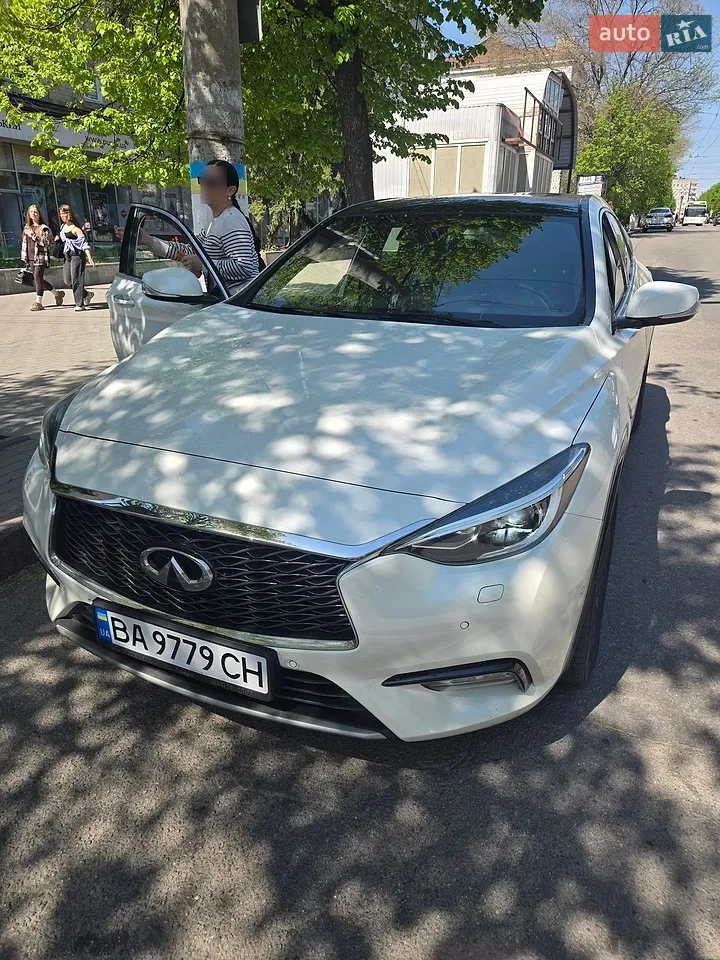 2016 Infiniti Q30 - мініатюра 17