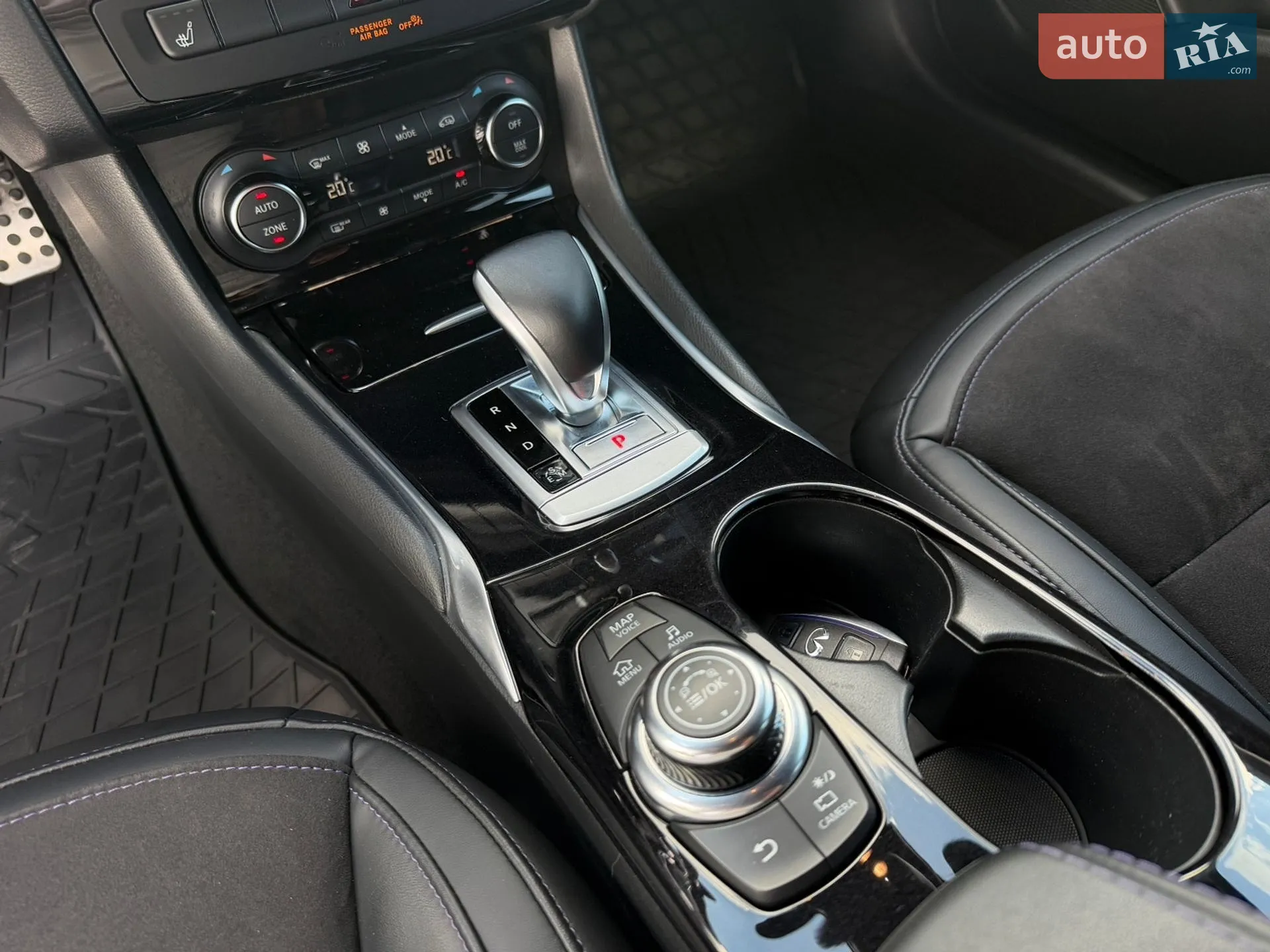 2018 Infiniti Q30 - мініатюра 33