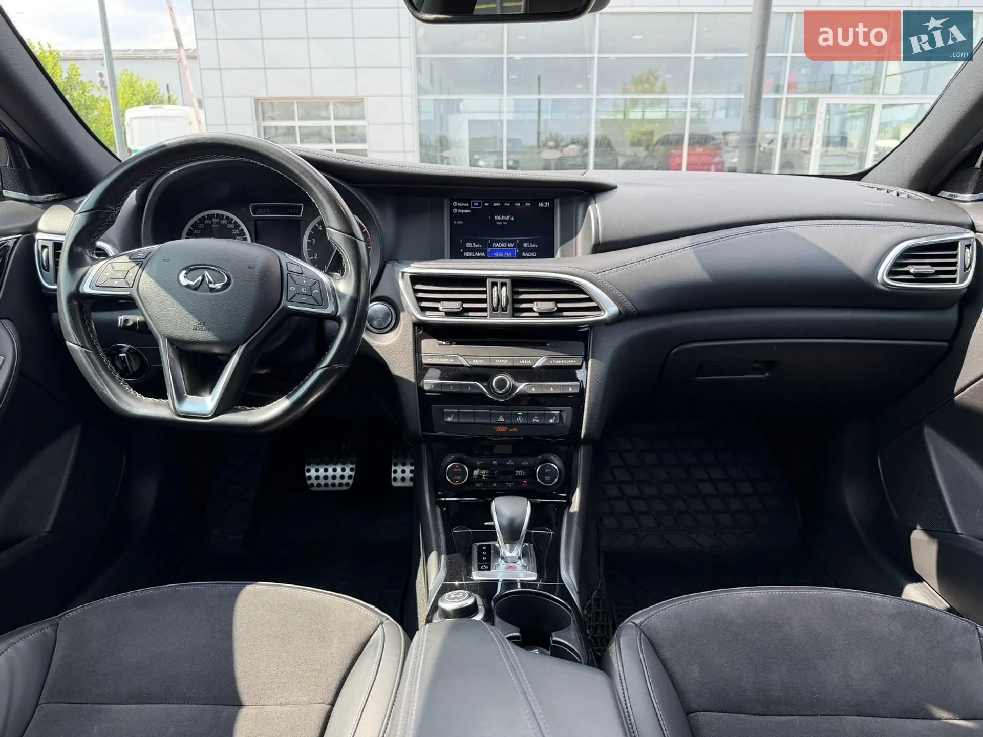 2018 Infiniti Q30 - мініатюра 55