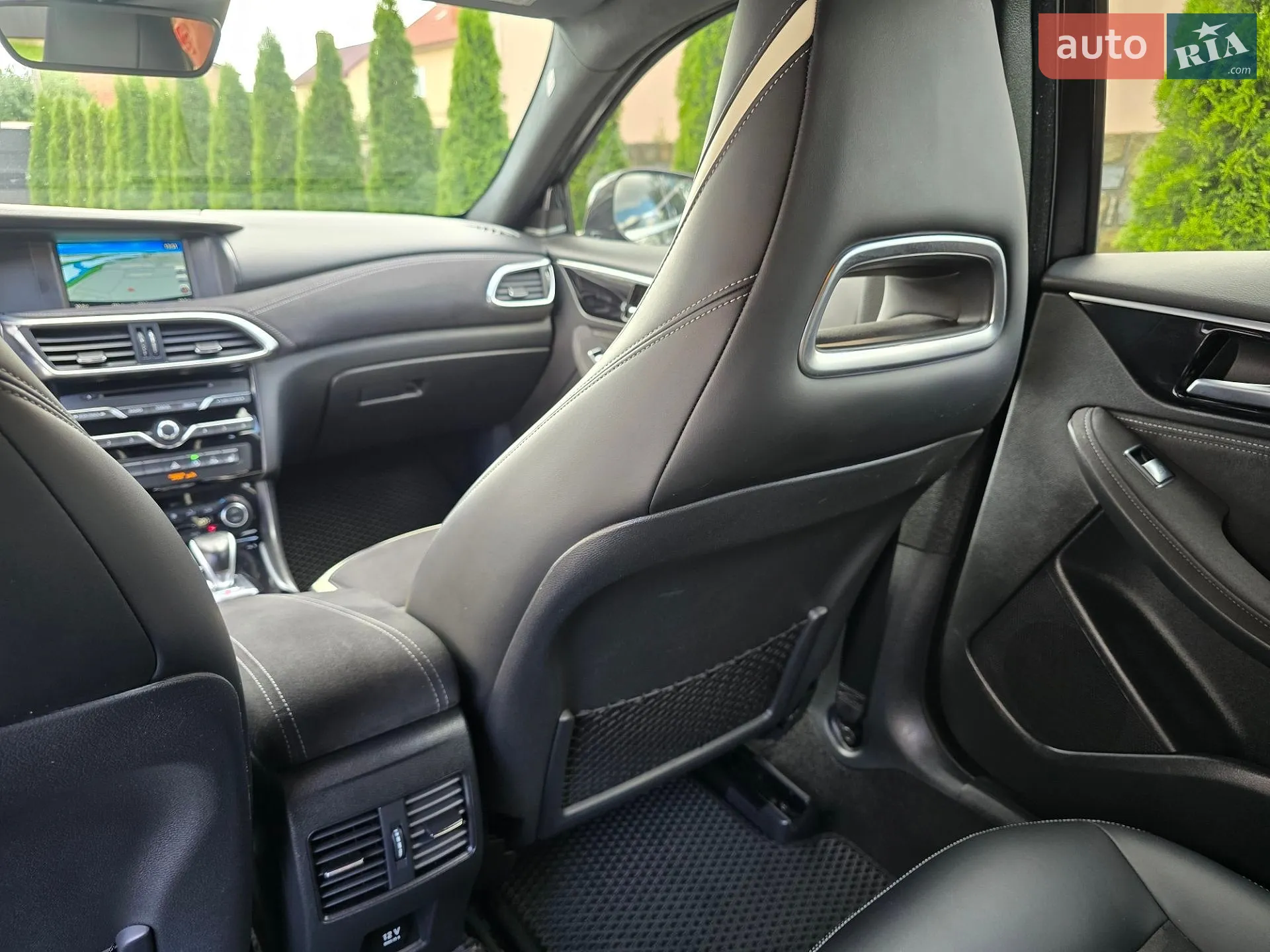 2016 Infiniti Q30 - мініатюра 40