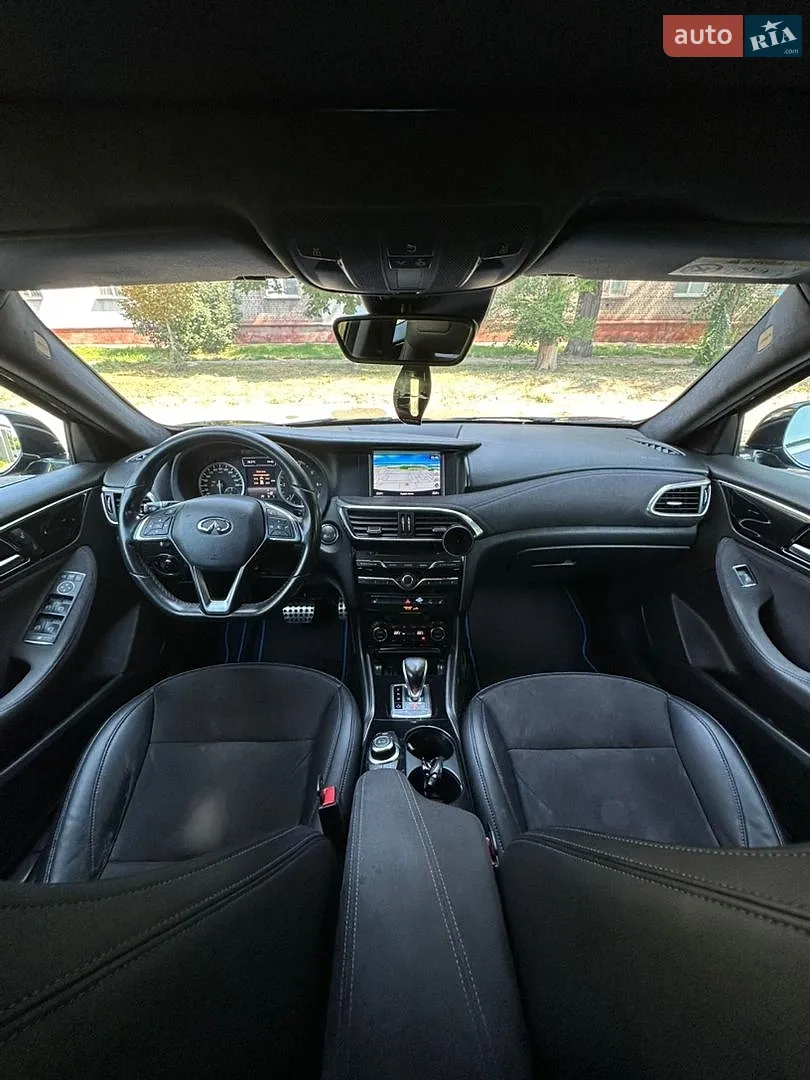 2016 Infiniti Q30 - мініатюра 13