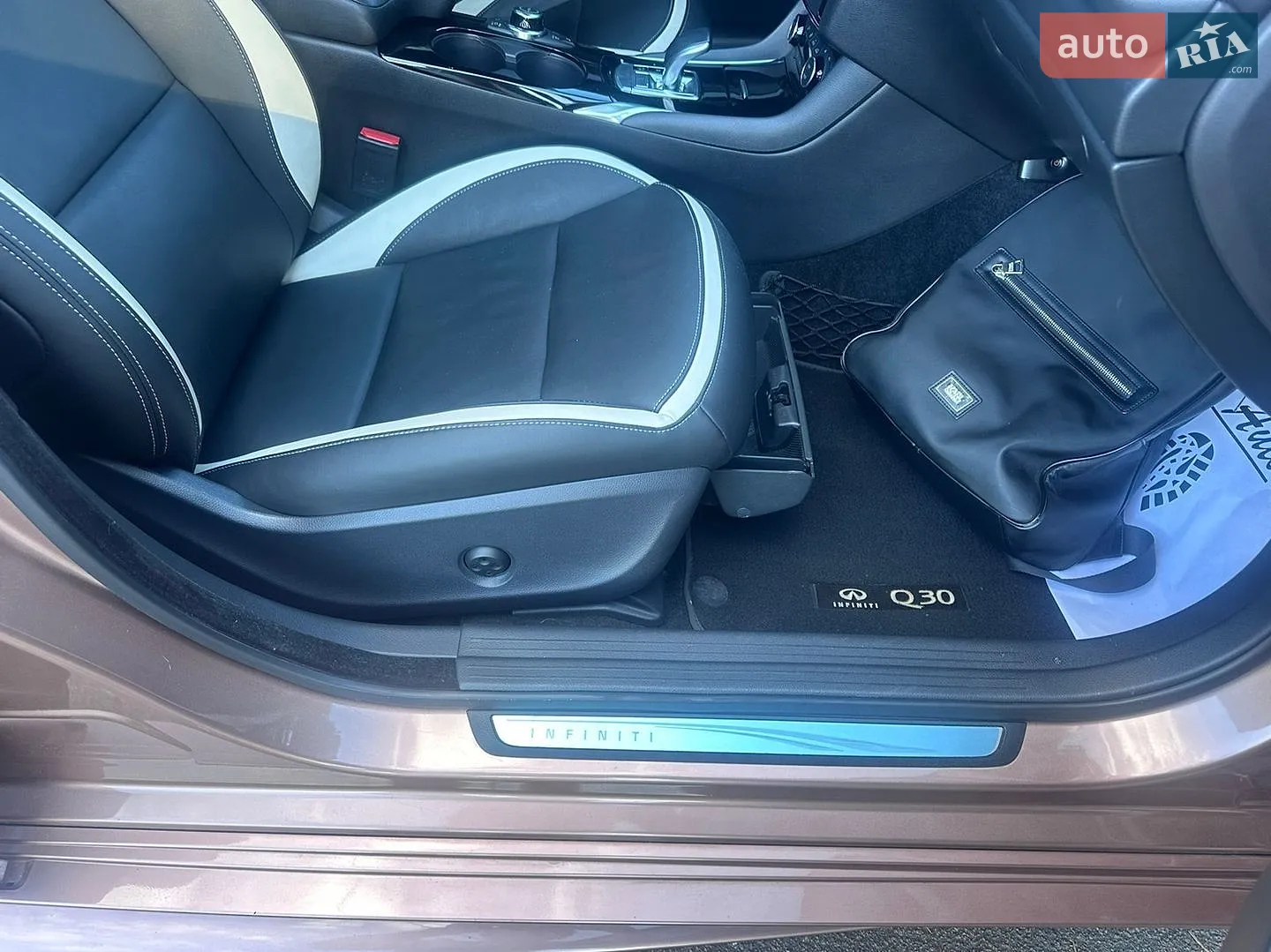 2016 Infiniti Q30 - мініатюра 60
