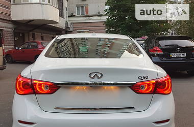 Седан Infiniti Q50 2017 в Киеве