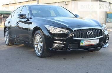 Седан Infiniti Q50 2016 в Николаеве