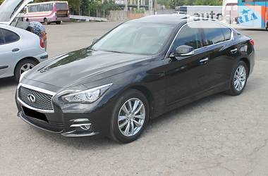 Седан Infiniti Q50 2016 в Николаеве