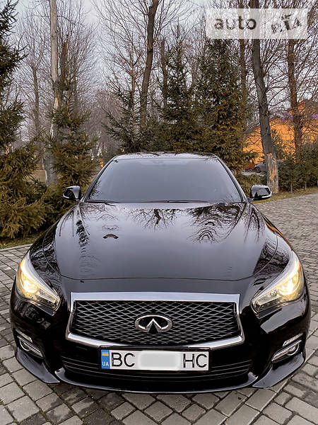 Седан Infiniti Q50 2017 в Львові