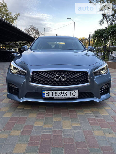Седан Infiniti Q50 2016 в Одессе
