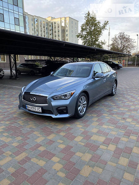 Седан Infiniti Q50 2016 в Одессе