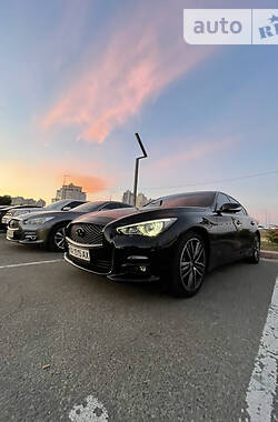Infiniti Q50 LUXE