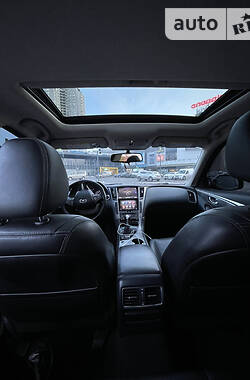Infiniti Q50 LUXE
