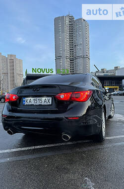 Infiniti Q50 LUXE