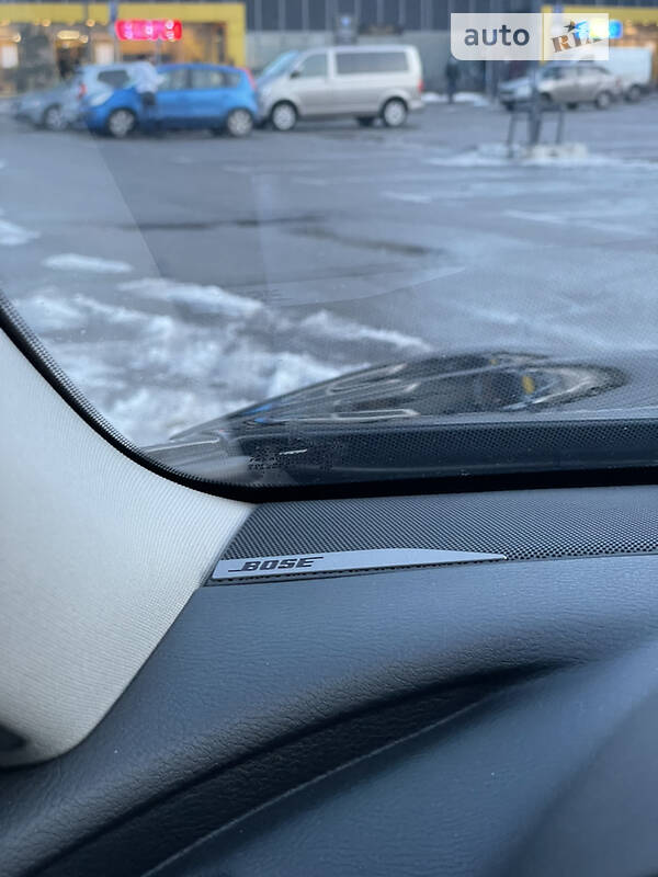 Infiniti Q50 LUXE