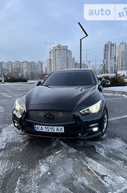 Infiniti Q50 LUXE