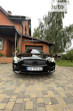 Infiniti Q50 LUXE