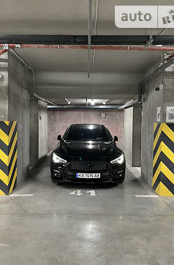 Infiniti Q50 LUXE