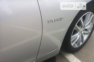 Седан Infiniti Q50 2015 в Киеве