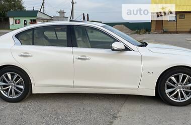 Седан Infiniti Q50 2016 в Виннице