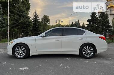 Седан Infiniti Q50 2016 в Днепре