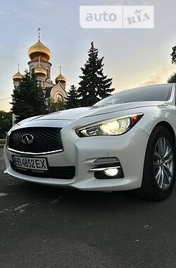 Седан Infiniti Q50 2016 в Днепре