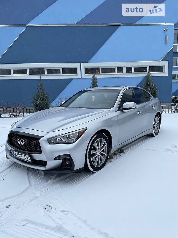 Седан Infiniti Q50 2017 в Києві