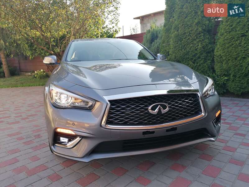 Седан Infiniti Q50 2020 в Львове