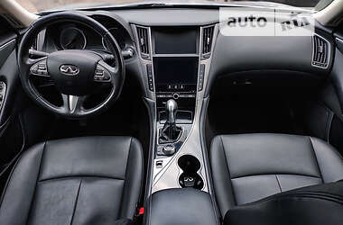 Седан Infiniti Q50 2016 в Летичеве