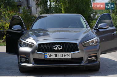 Седан Infiniti Q50 2016 в Дніпрі