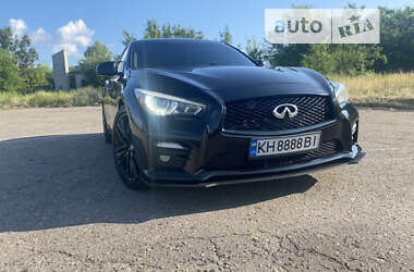 Седан Infiniti Q50 2015 в Краматорске