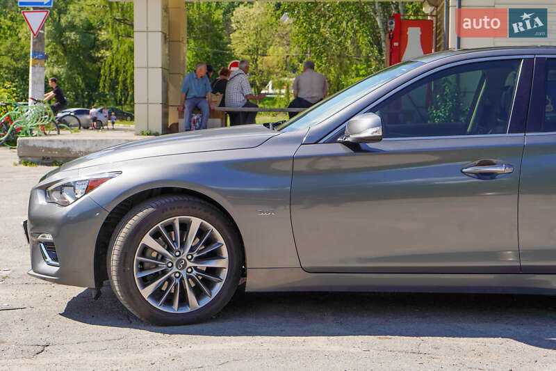 Седан Infiniti Q50 2018 в Житомире