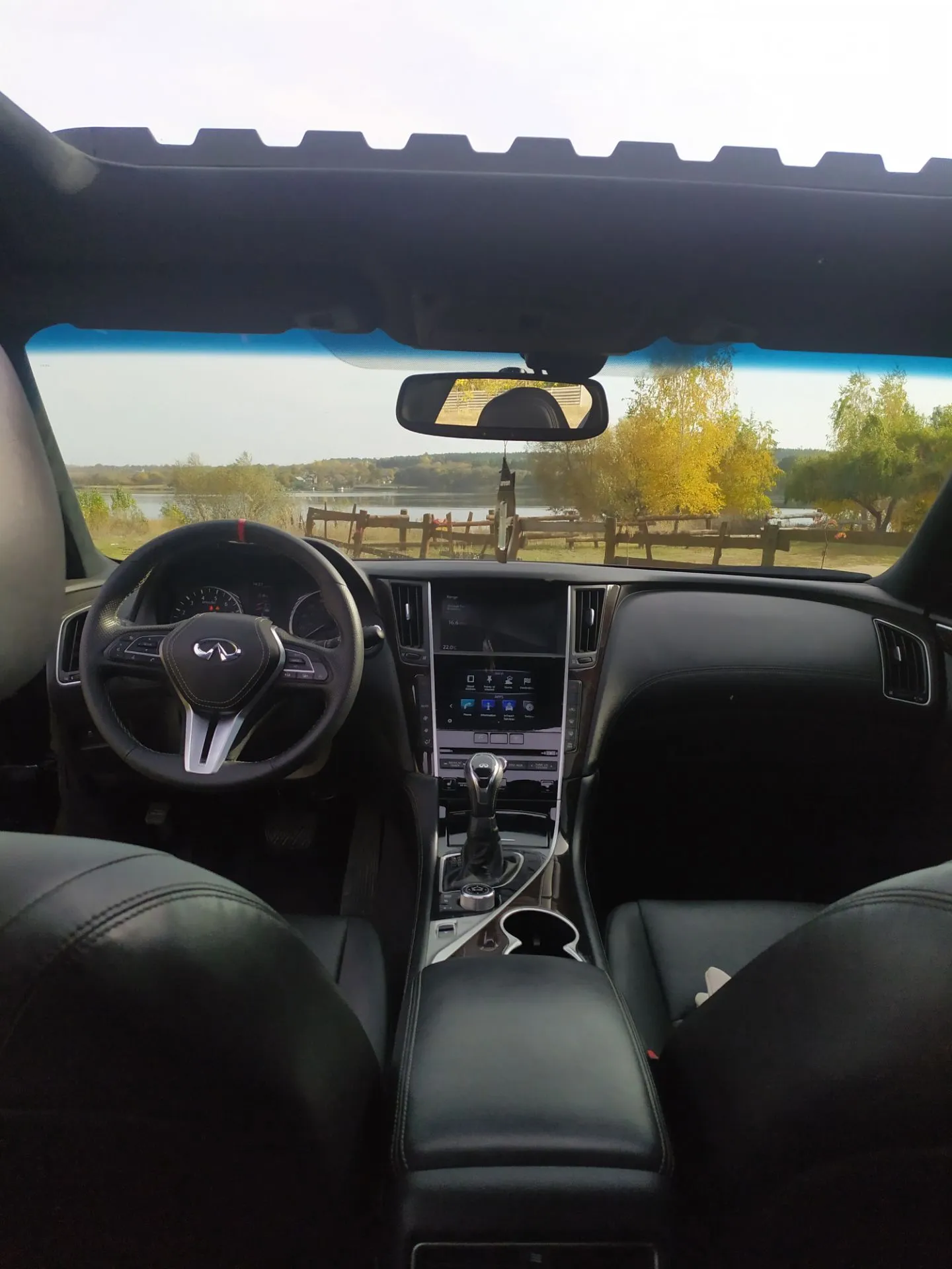 2017 Infiniti Q50 - мініатюра 10