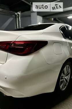 Седан Infiniti Q50 2018 в Одессе