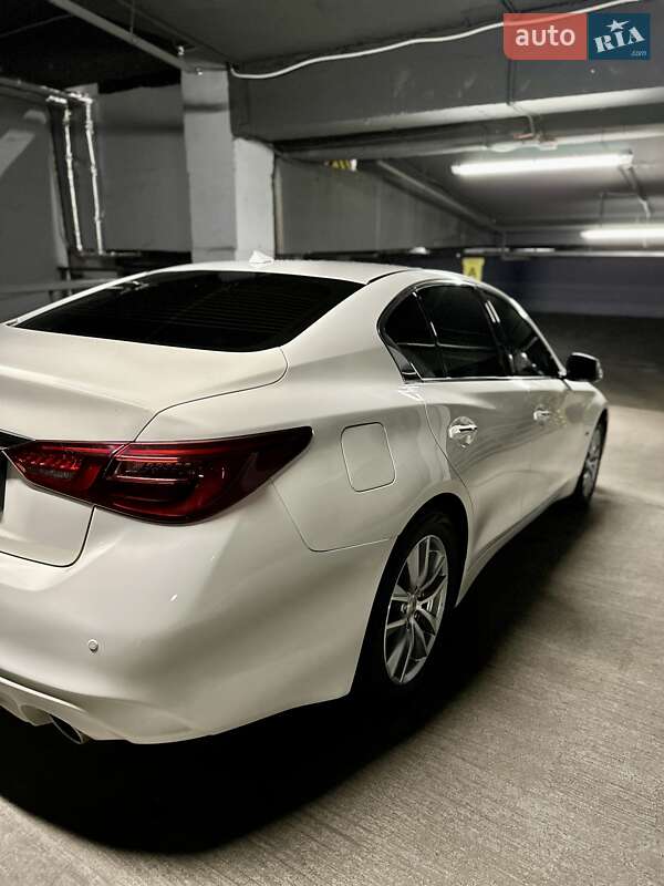 Седан Infiniti Q50 2018 в Одессе