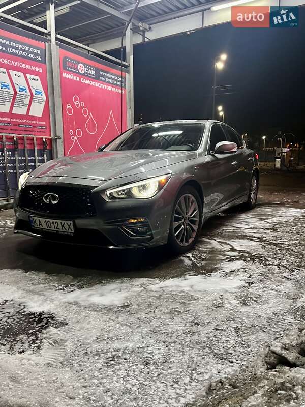 Седан Infiniti Q50 2018 в Киеве