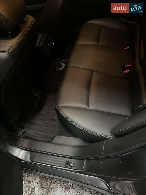 Седан Infiniti Q50 2018 в Киеве