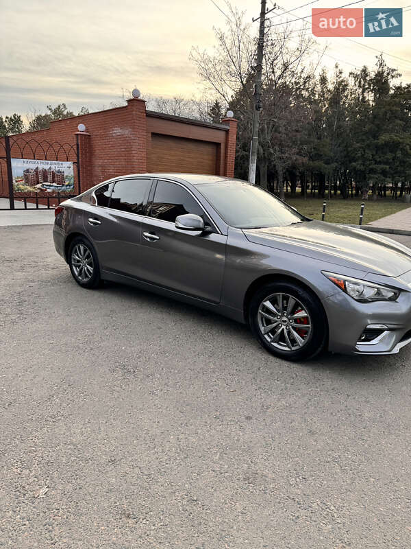 Седан Infiniti Q50 2018 в Одессе