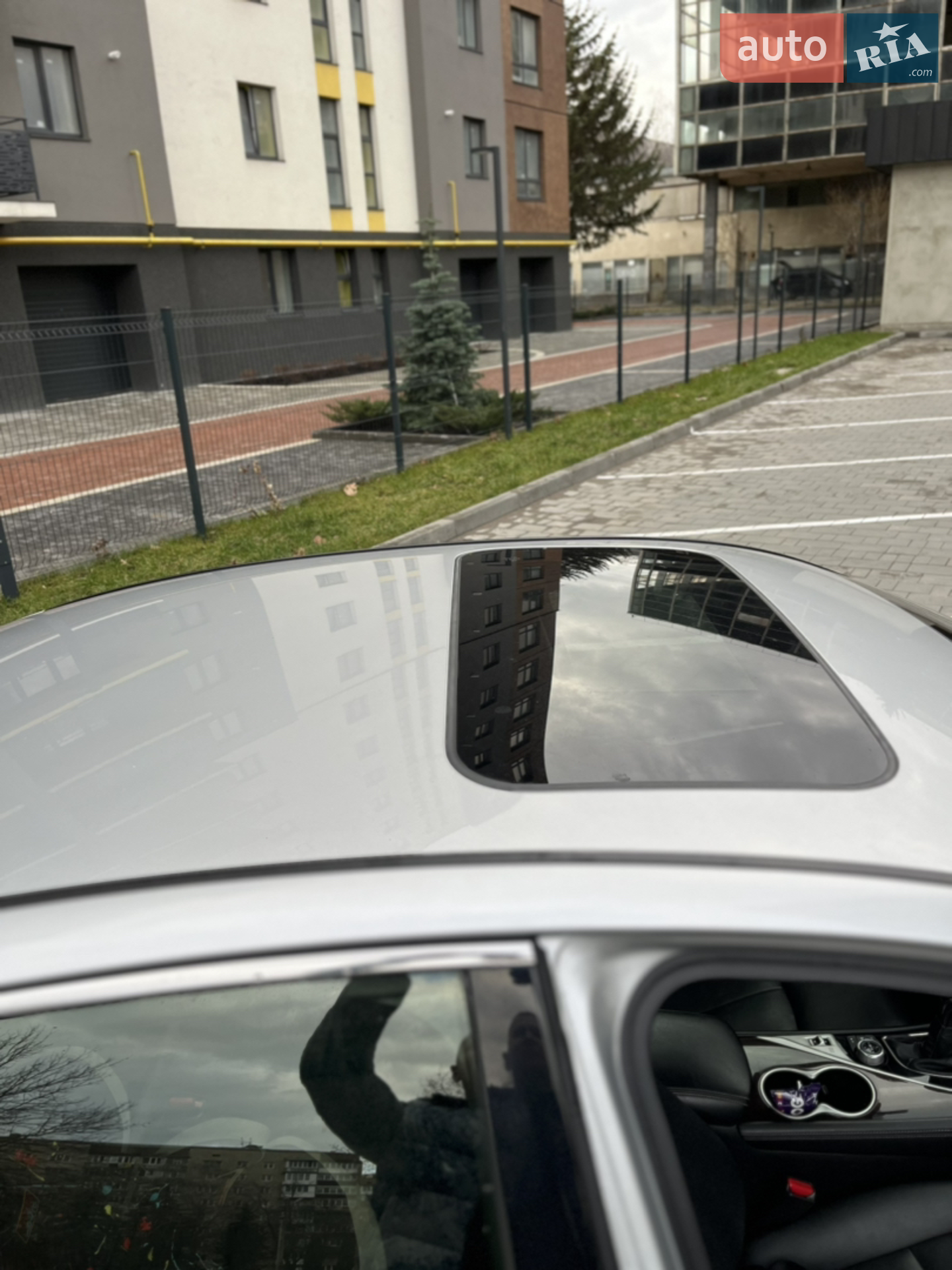 2017 Infiniti Q50 - мініатюра 10