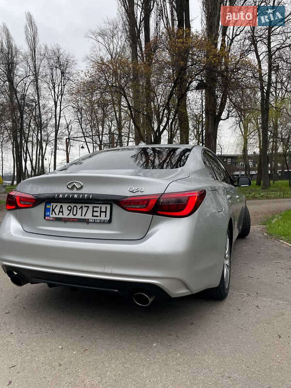 Седан Infiniti Q50 2017 в Киеве